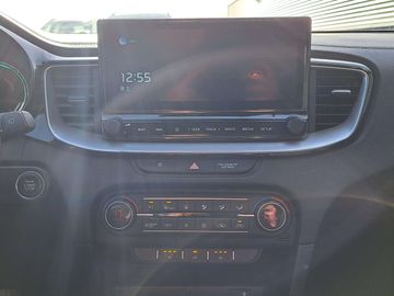 Car image 36