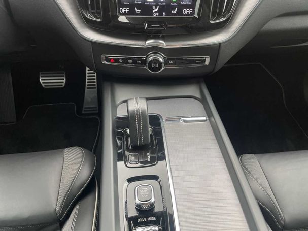 Volvo XC60 AWD 173 kW image number 11