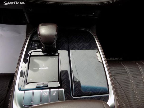 Lexus LS 500 AWD 310 kW image number 35