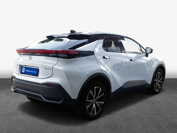 Toyota C-HR 2.0 Hybrid 145 kW image number 3