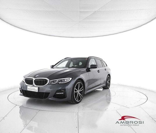 BMW 320d Touring M Sport 140 kW image number 1