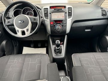 Car image 11