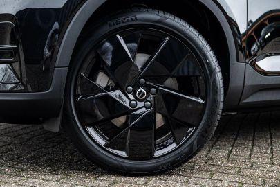 Car image 31