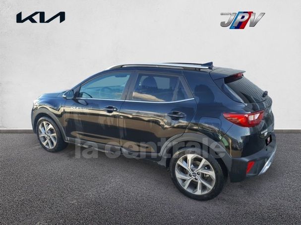 Kia Stonic 1.0 T-GDi 120 88 kW image number 4