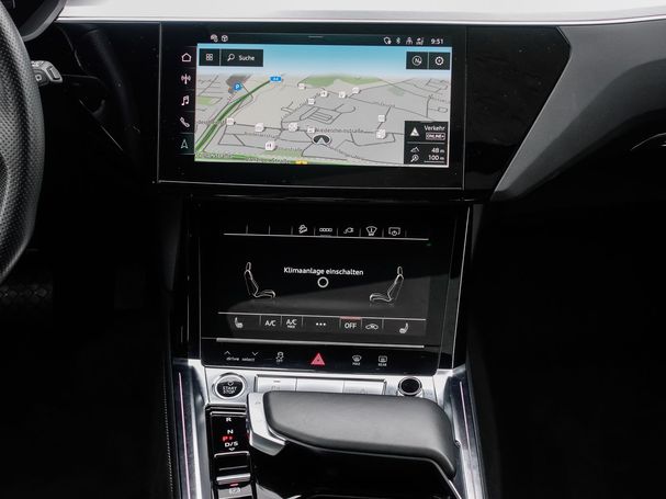 Audi e-tron 55 quattro S-line 300 kW image number 13