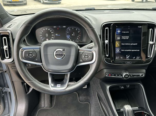 Volvo XC40 T4 AWD 140 kW image number 4