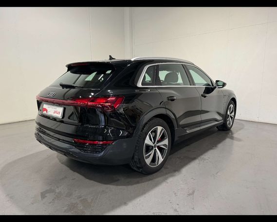 Audi Q8 55 quattro e-tron 300 kW image number 2