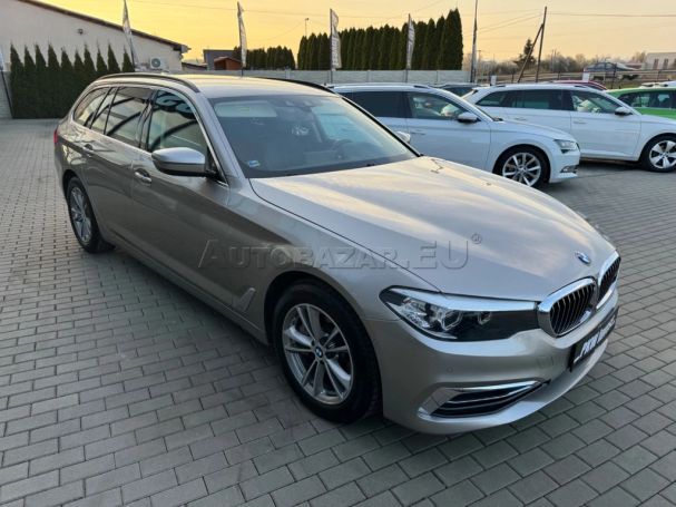 BMW 530d Touring Luxury Line xDrive 195 kW image number 1