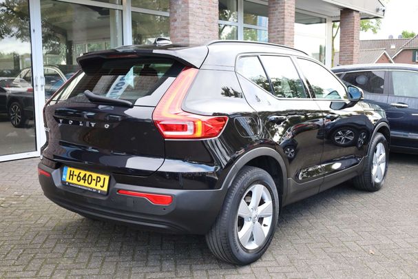 Volvo XC40 T3 115 kW image number 5