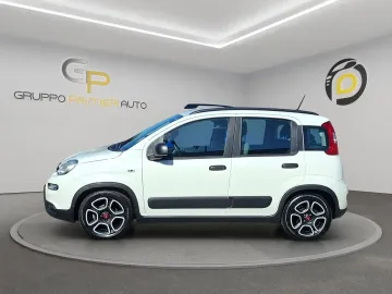 Car image 18