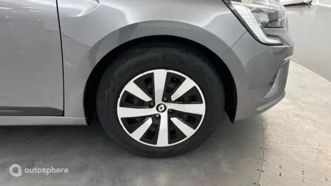 Car image 20