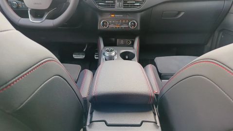 Car image 35