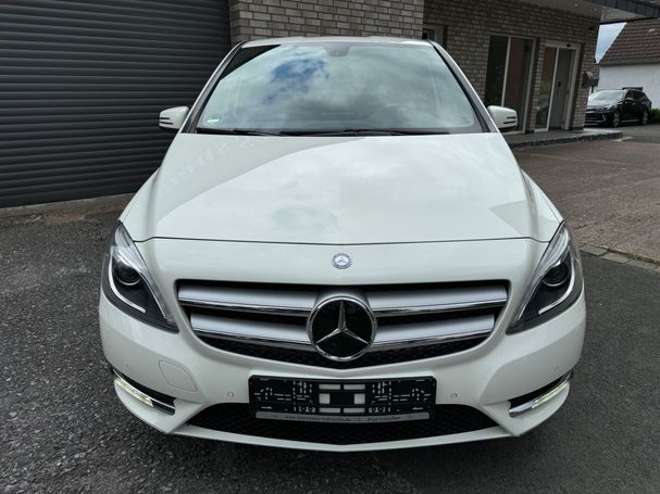 Mercedes-Benz B 180 BlueEFFICIENCY 90 kW image number 2