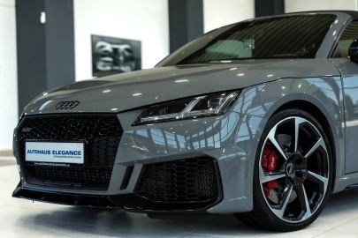 Car image 35
