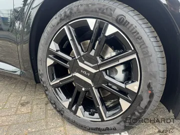 Car image 33