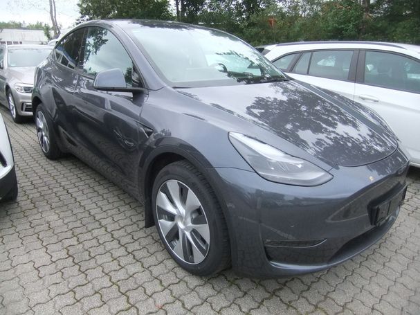 Tesla Model Y Long Range AWD 378 kW image number 4