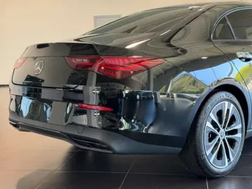 Car image 39