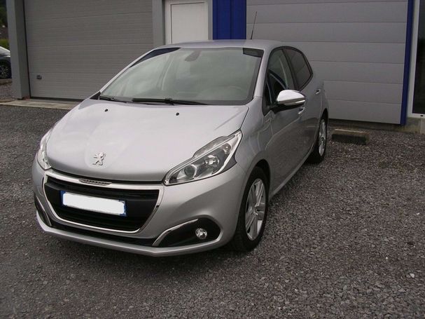 Peugeot 208 PureTech 82 Style 60 kW image number 1