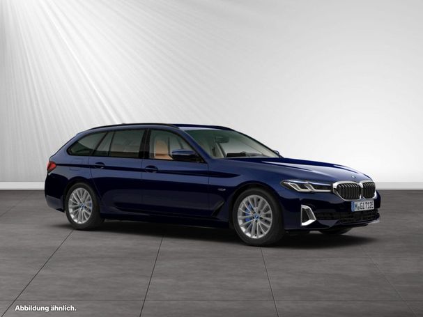 BMW 530 Touring xDrive 215 kW image number 10