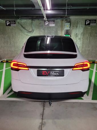 Tesla Model X Long Range Plus AWD 386 kW image number 6