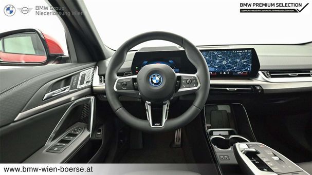 BMW iX2 xDrive30 225 kW image number 15