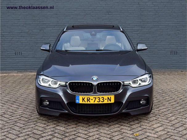 BMW 320i Touring 135 kW image number 12