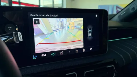 Car image 21