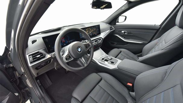 BMW 320d Touring xDrive 140 kW image number 14