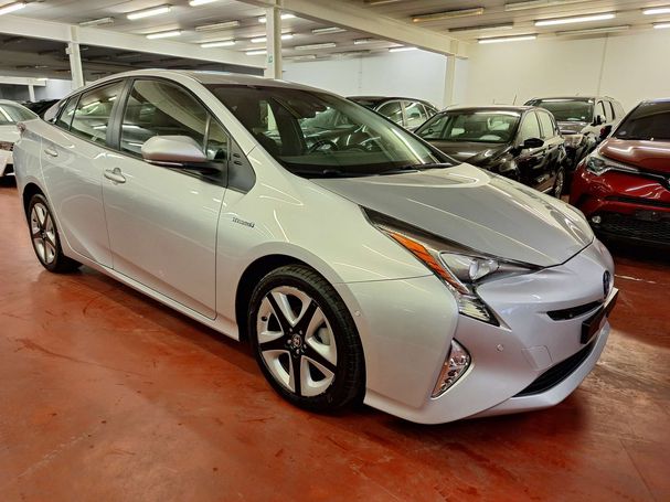 Toyota Prius 90 kW image number 3