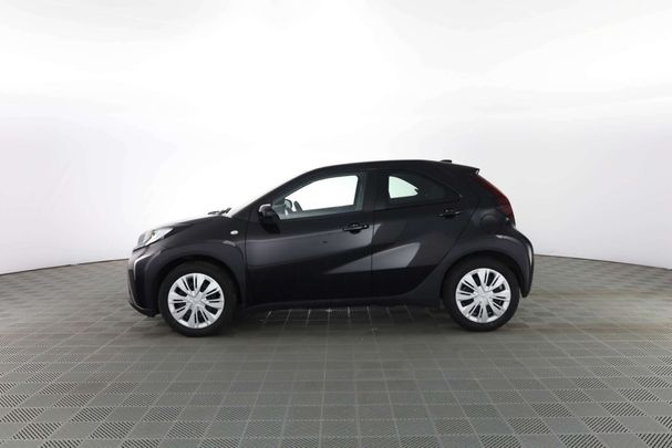 Toyota Aygo X 1.0 VVT-i 53 kW image number 6