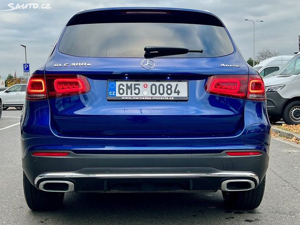 Mercedes-Benz GLC 300 e 4Matic 235 kW image number 4