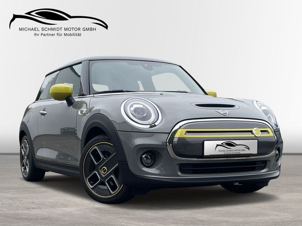 Mini Cooper SE Mini Trim 135 kW image number 6