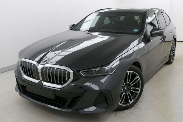 BMW 520d Touring M Sport 145 kW image number 1