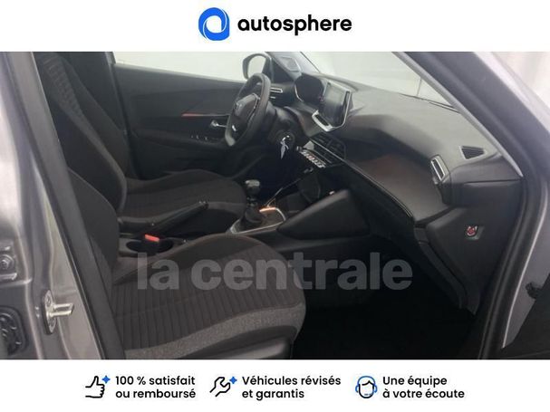 Peugeot 2008 1.2 PureTech 74 kW image number 13