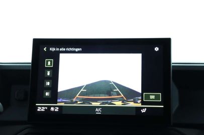 Car image 38