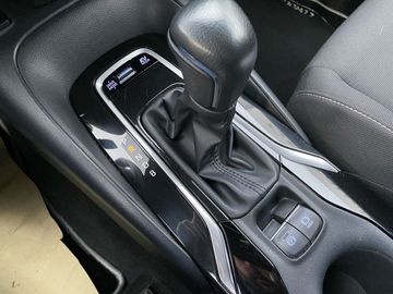 Car image 25