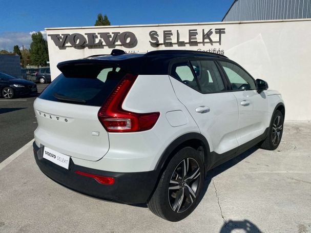 Volvo XC40 T5 134 kW image number 3