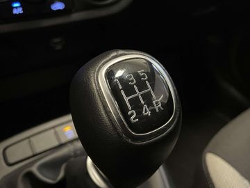 Car image 35