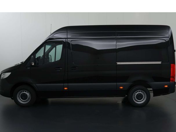 Mercedes-Benz Sprinter 317 RWD 125 kW image number 3