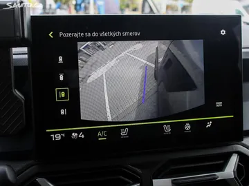 Car image 30