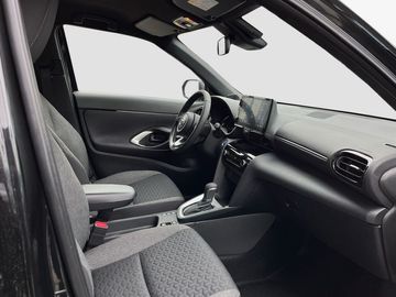 Car image 10