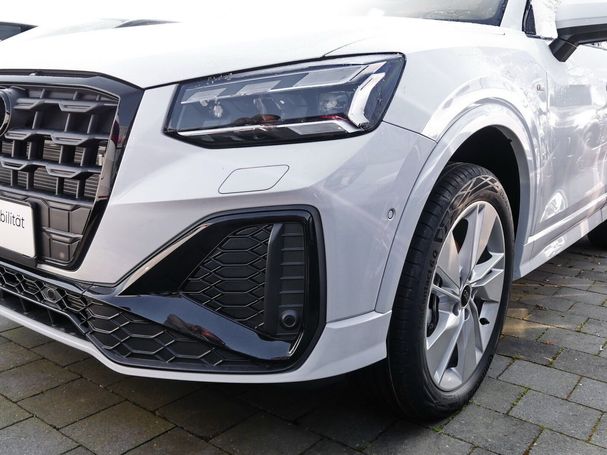 Audi Q2 35 TFSI S tronic S-line 110 kW image number 15