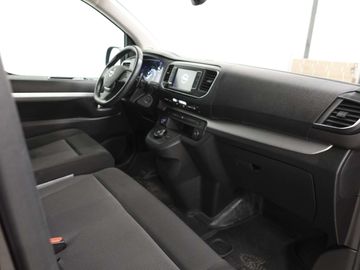 Car image 36