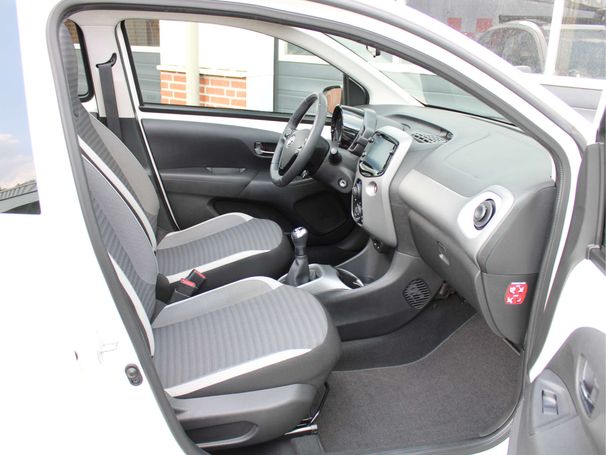 Toyota Aygo 54 kW image number 24