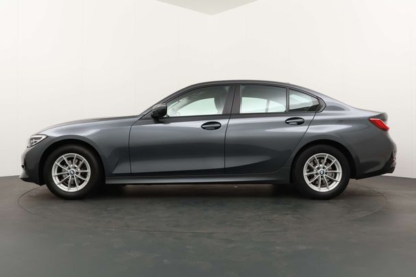 BMW 318i 115 kW image number 11