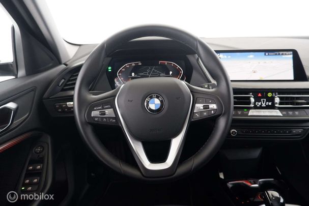 BMW 118i 103 kW image number 12