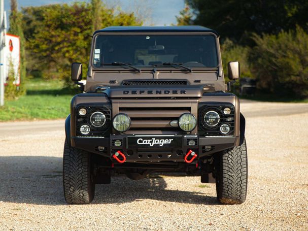 Land Rover Defender 110 90 kW image number 10