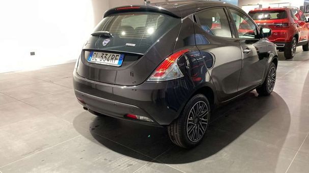 Lancia Ypsilon 51 kW image number 3