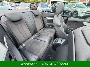 Car image 28