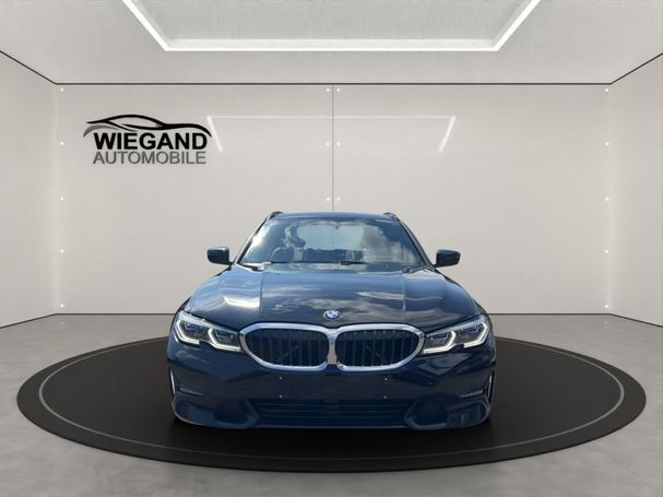 BMW 320d Touring 140 kW image number 6